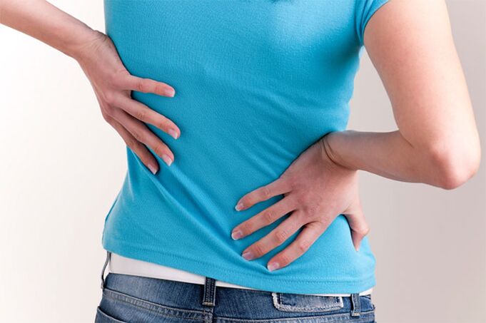 diagnosis of back pain with feeling